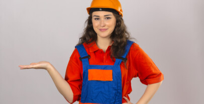 PUEDES HACER TU PROPIO UNIFORME