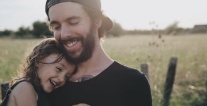 FELIZ DIA PAPÁ