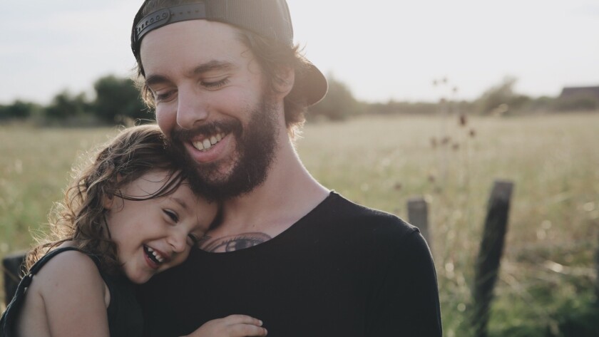 FELIZ DIA PAPÁ