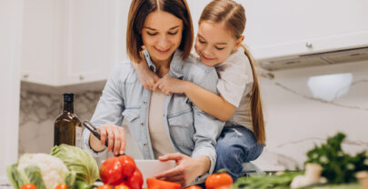 La Importancia de la Alimentación en los Niños: Cómo Complementarla con Juegos para Mejorar Hábitos Alimenticios»