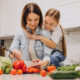 La Importancia de la Alimentación en los Niños: Cómo Complementarla con Juegos para Mejorar Hábitos Alimenticios»